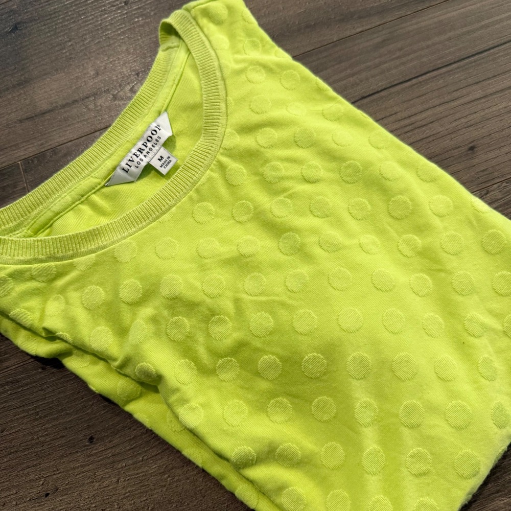 Liverpool Los Angeles Lime Green Textured Polka Dot Short‎ Sleeve Top Size M